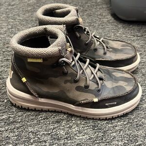 HEY DUDE YOUTH BRADLEY WOODLAND CAMO